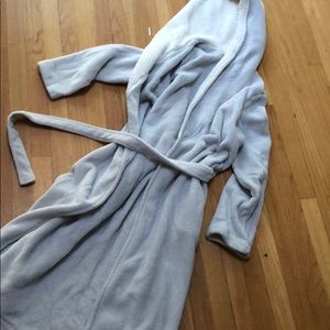 Victoria's secret bath robe